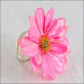 Adjustable Daisy Ring in Light Pink