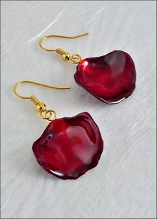 Rose Petal Earring - Burgundy