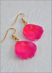 Rose Petal Earring - Fuchsia