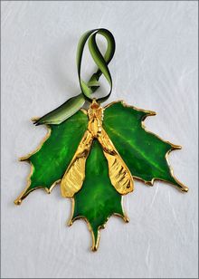 Real Leaf Ornaments | Gold Trimmed Maple Leaf