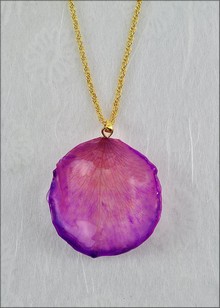 Rose Petal Pendant - Lilac w/Gold Chain