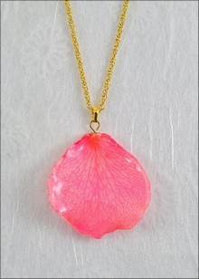 Rose Petal Pendant - Pink w/Gold Chain