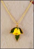 Natural Rose Necklace w/Three Leaves in Yellow