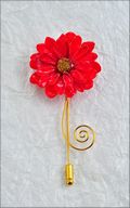 Daisy Stick Pin in Red