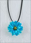 Daisy Pendant in Teal Green