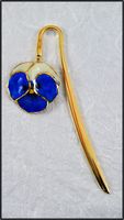Pansy Bookmark - Blue/White