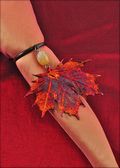 Beaded Sugar Maple Napkin Holder/Wine Charm in Iridescent