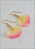 Rose Petal Earring - Cream Pink