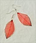 Silver Trimmed Rubber Leaf Earring in Red