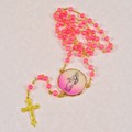 Rosary w/Gold Trimmed Cream Fuchsia Rose Petal. 6mm beads